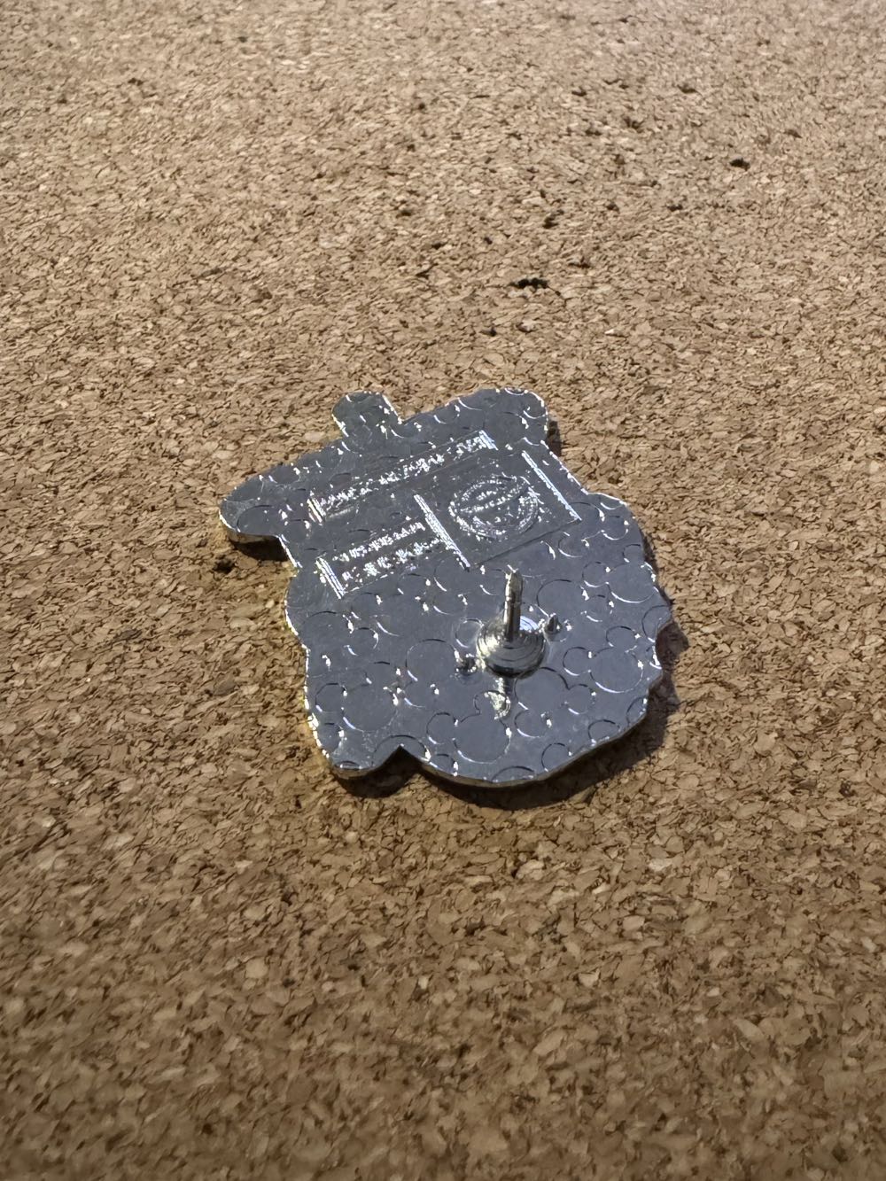 Ice Cream Bar - Minnie Mouse - Hard Enamel, Metal pin collectible - Main Image 3