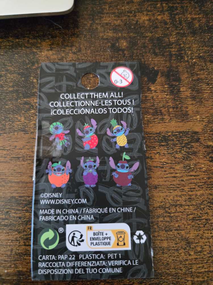 Stitch In Fruit  pin collectible - Main Image 3