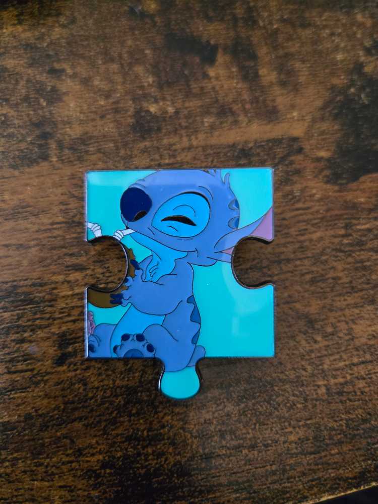 Stitch And Angel Puzzle Pieces  pin collectible - Main Image 2