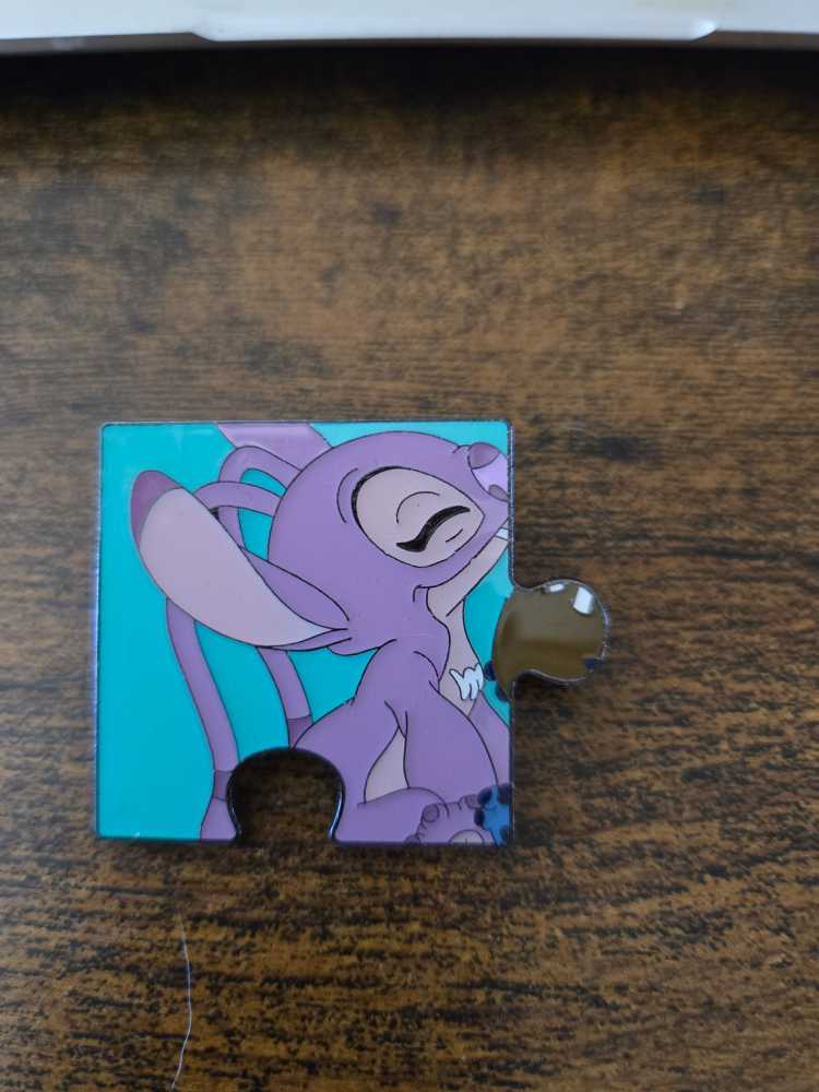 Stitch And Angel Puzzle Pieces  pin collectible - Main Image 3