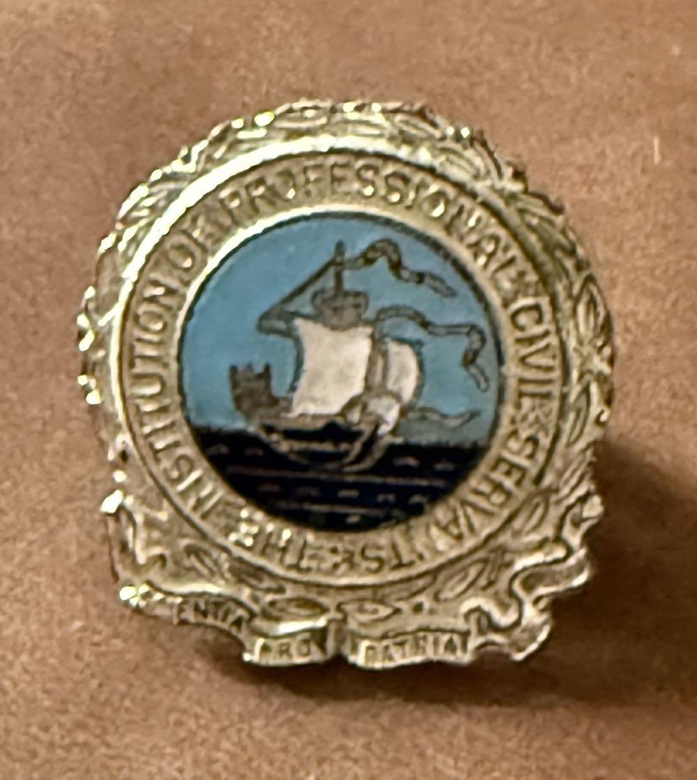 BL 101 Dalmatians Picture Frame - Lucky & Penny