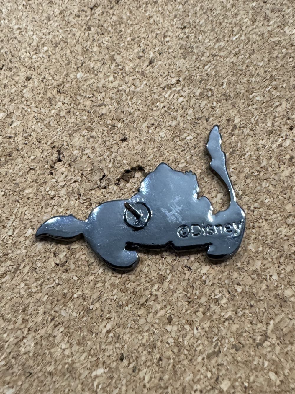 BL Aristocats Paint - Toulouse Squirting Paint - Disney BoxLunch pin collectible - Main Image 2