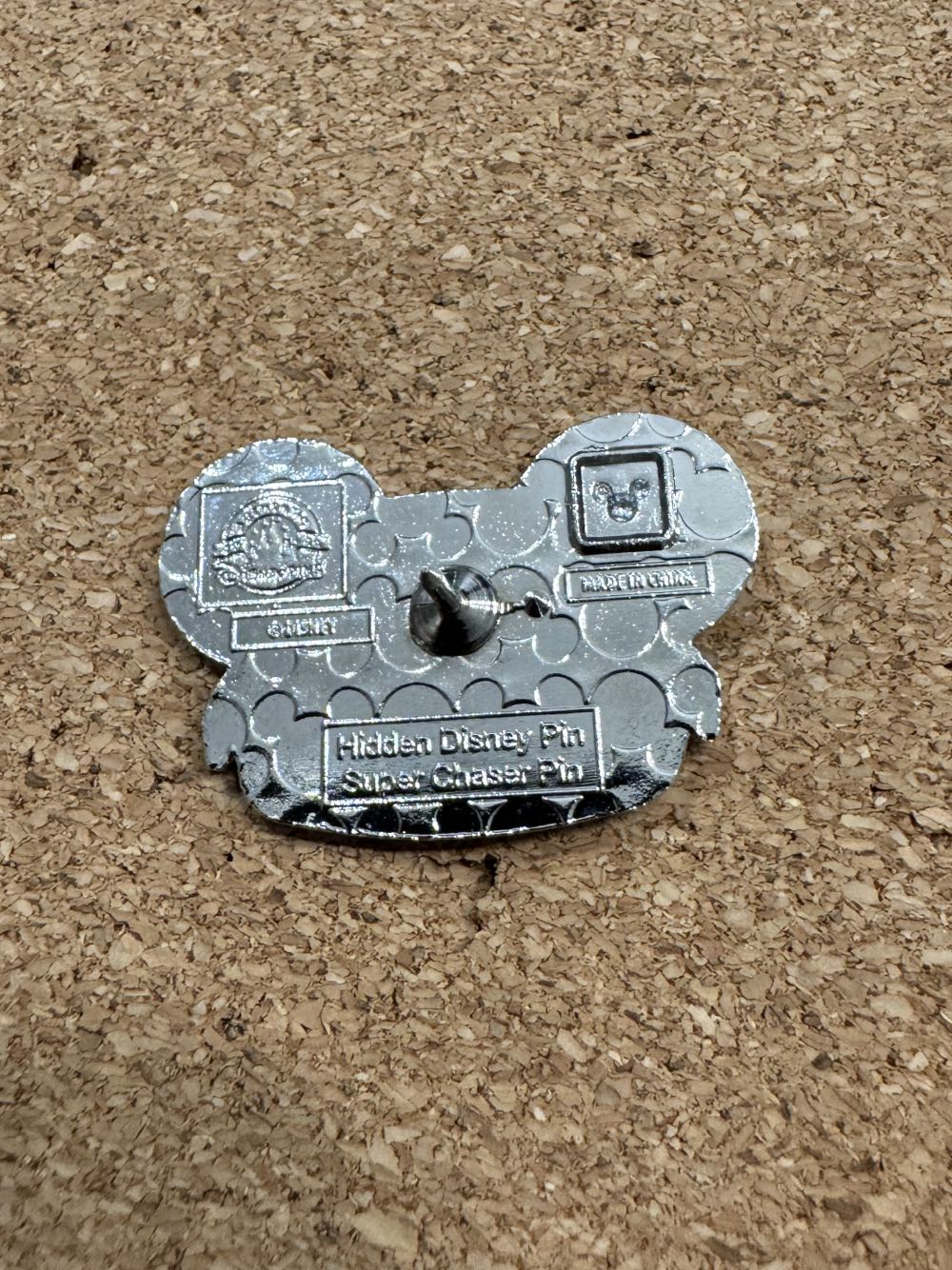 Ear Hat 2024 - Headless Horseman Purple (SUPER CHASER) - Hidden Mickey pin collectible - Main Image 2