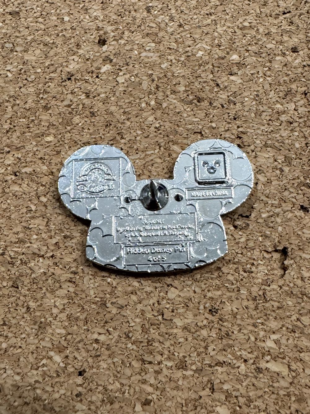 Ear Hat 2024 - Tigger - Hidden Mickey pin collectible - Main Image 2