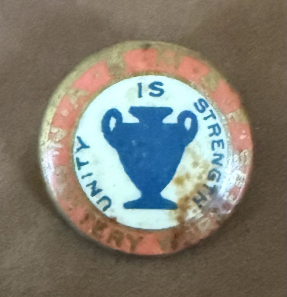 Pokémon Center: Pixel Pins Wurmple, Silcoon & Beautifly