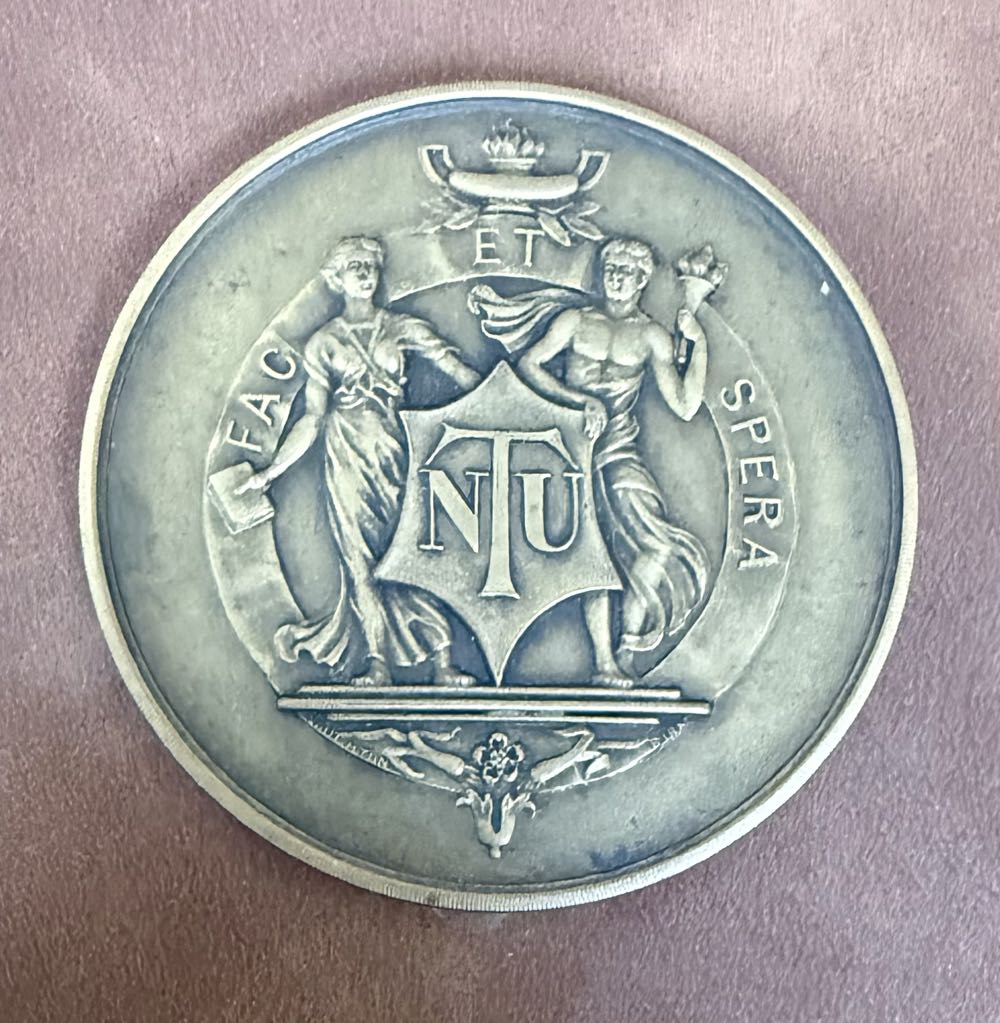 Wicked (Glinda) @madebynuwa