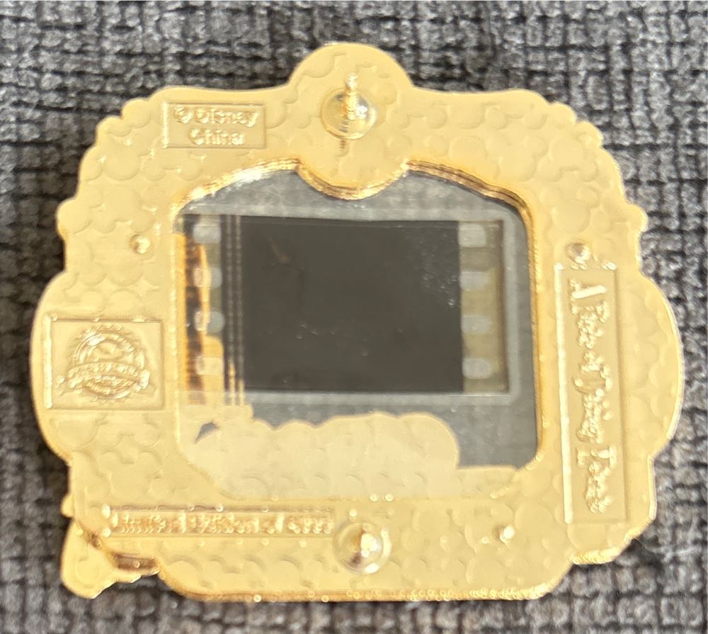 Peter Pan Piece Of Disney Movies - Disney Pin pin collectible [Barcode 400002652199] - Main Image 2