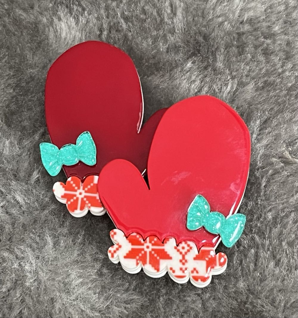 Erstwilder - Favorite Things - Brooch pin collectible - Main Image 2