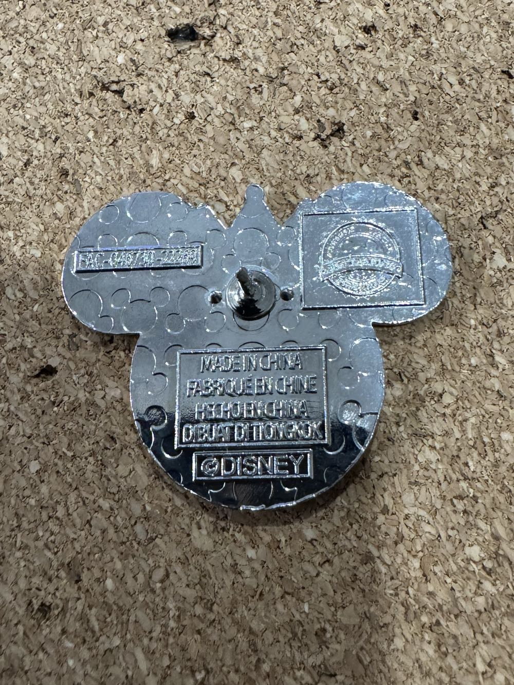 Villain Mickey Icon - Evil Queen - Hard Enamel, Metal pin collectible - Main Image 2