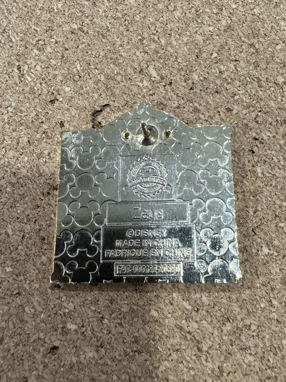 Hercules Gods - Zeus - Hard Enamel, Metal pin collectible - Main Image 2