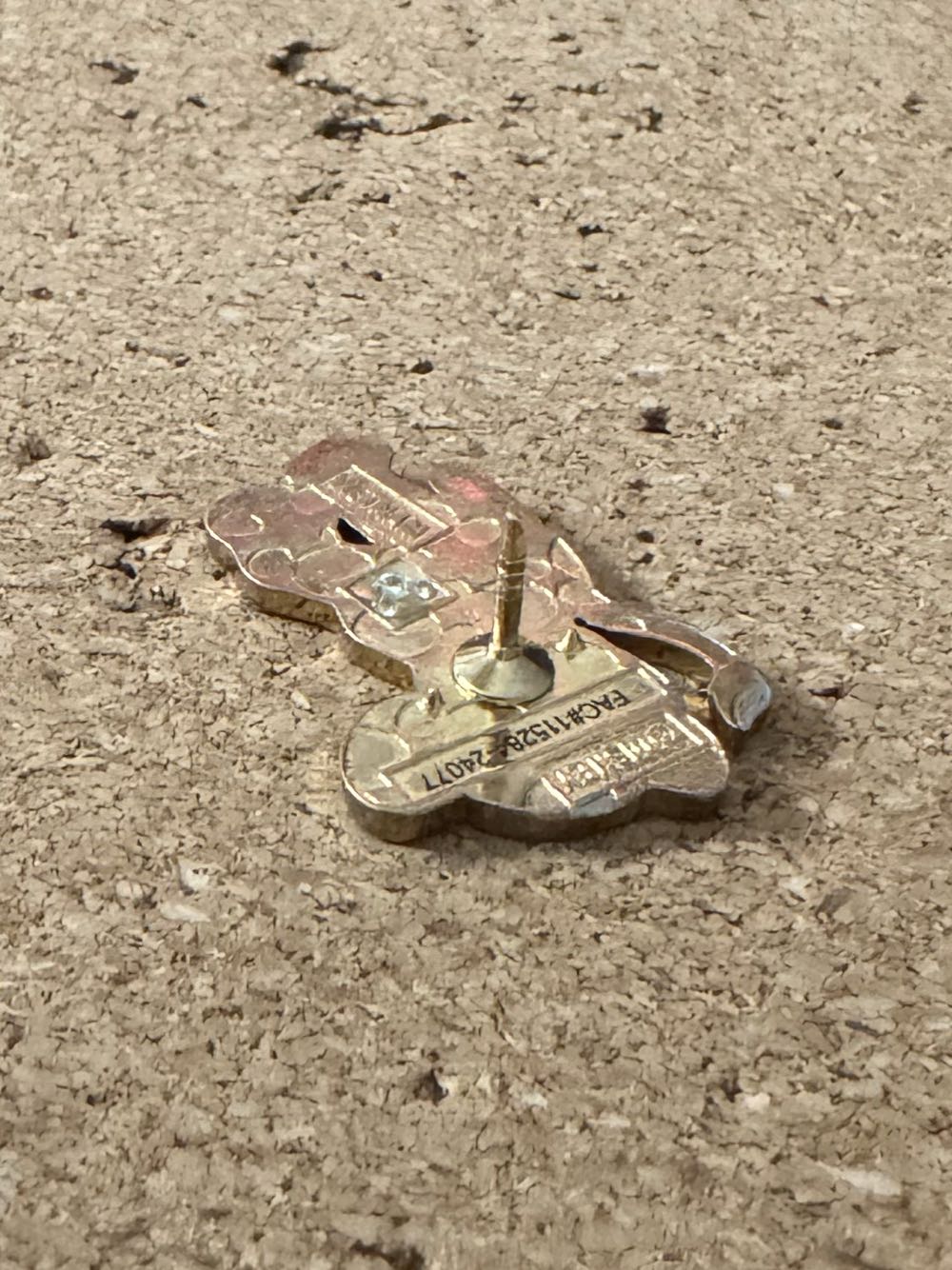 LK 30th - Nala - Hard Enamel, Metal pin collectible - Main Image 3