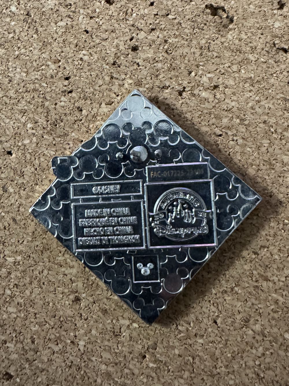 I Just Can’t Wait To Be King - Simba with Monkey - Hard Enamel, Metal pin collectible - Main Image 2