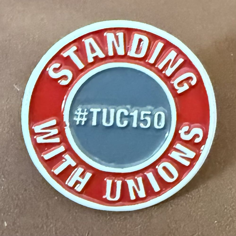 Society of Graphical and Allied Trades - Wapping Dispute Evening Standard Outside Chapel