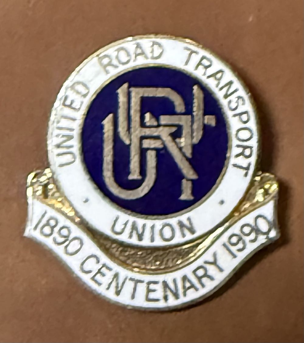 1999 WCE Member Pin ✅