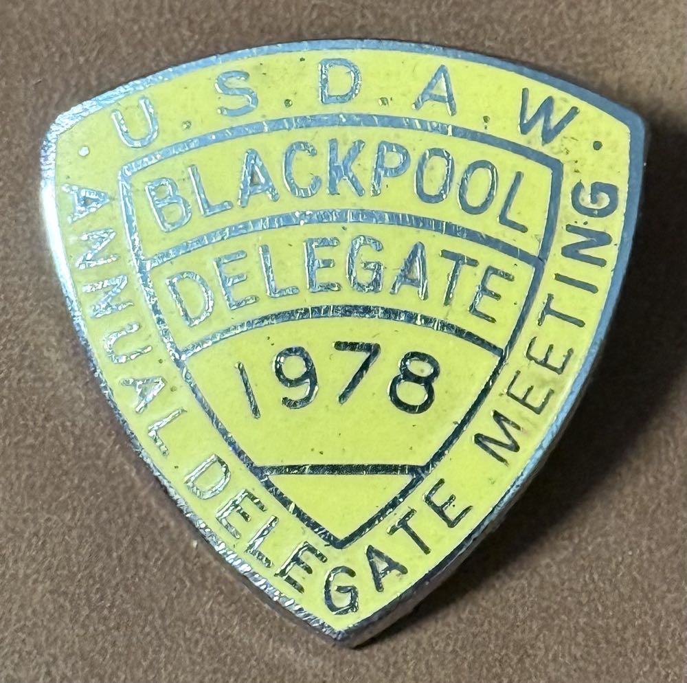 Jack Skeleton Zero Nightmare Before Christmas Petting Disney Paris Dlp Pin