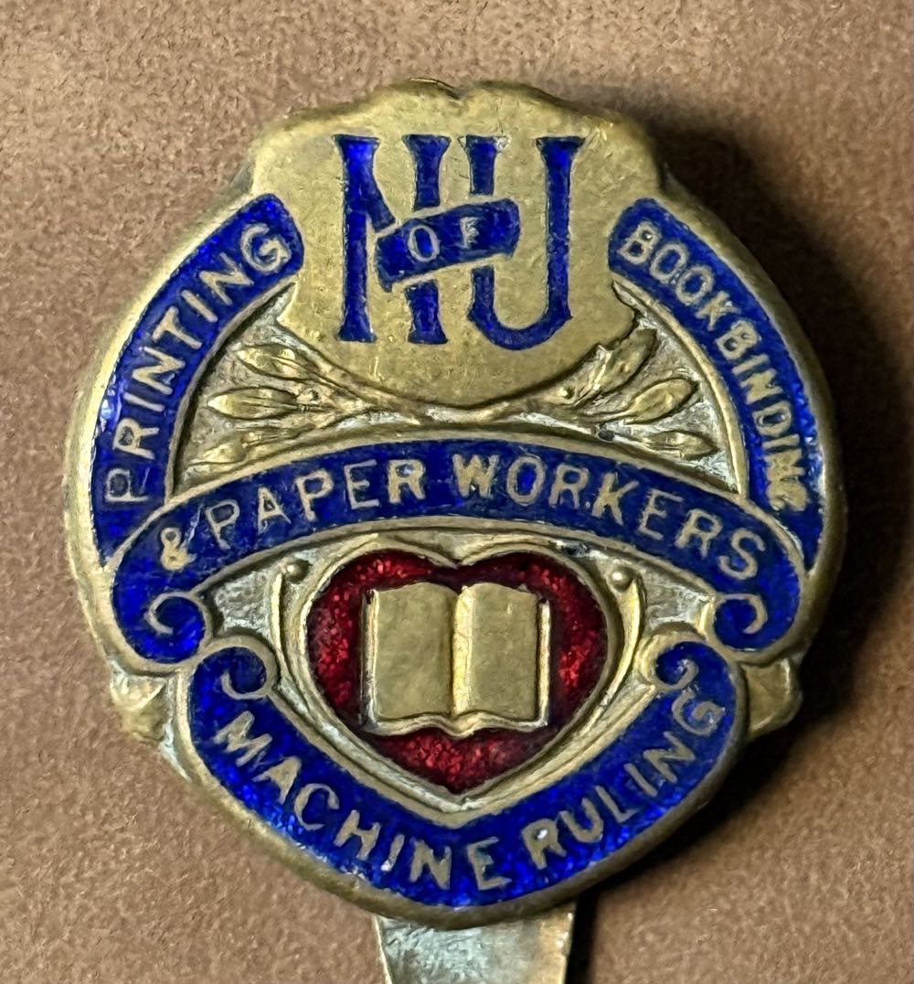 Enchanted Witch (Orange Outfit Momo)