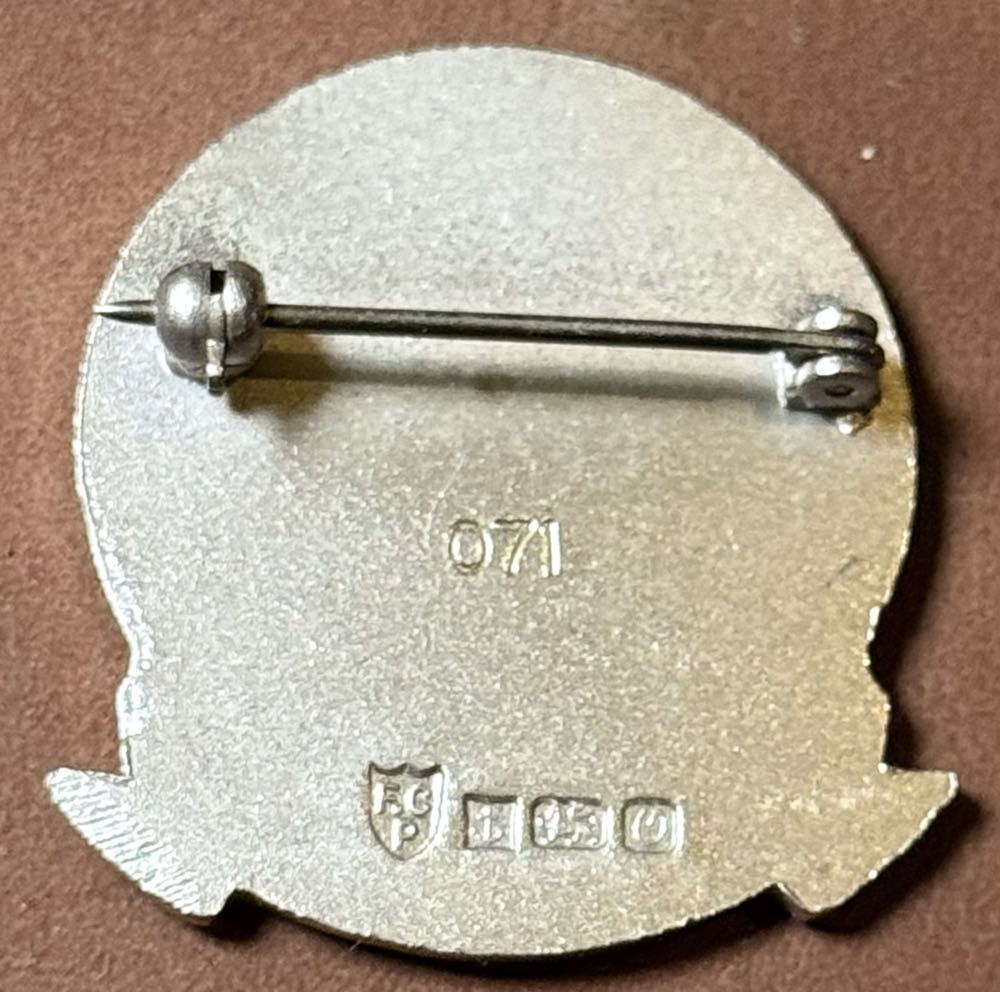 Associated Society of Locomotive Engineers and Firemen / New Street Branch 1967-1988  pin collectible - Main Image 2