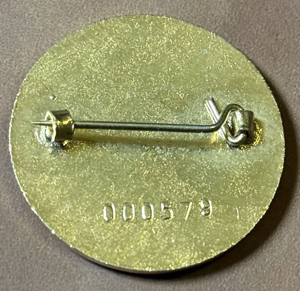 Associated Society of Locomotive Engineers and Firemen - Severn Tunnel Junction 1886-1986  pin collectible - Main Image 2