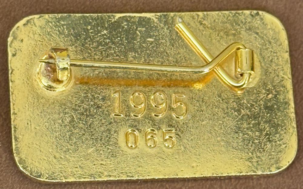 Associated Society of Locomotive Engineers and Firemen/National Union of Rail, Maritime and Transport Workers - West Worthing Closure 1995  pin collectible - Main Image 2