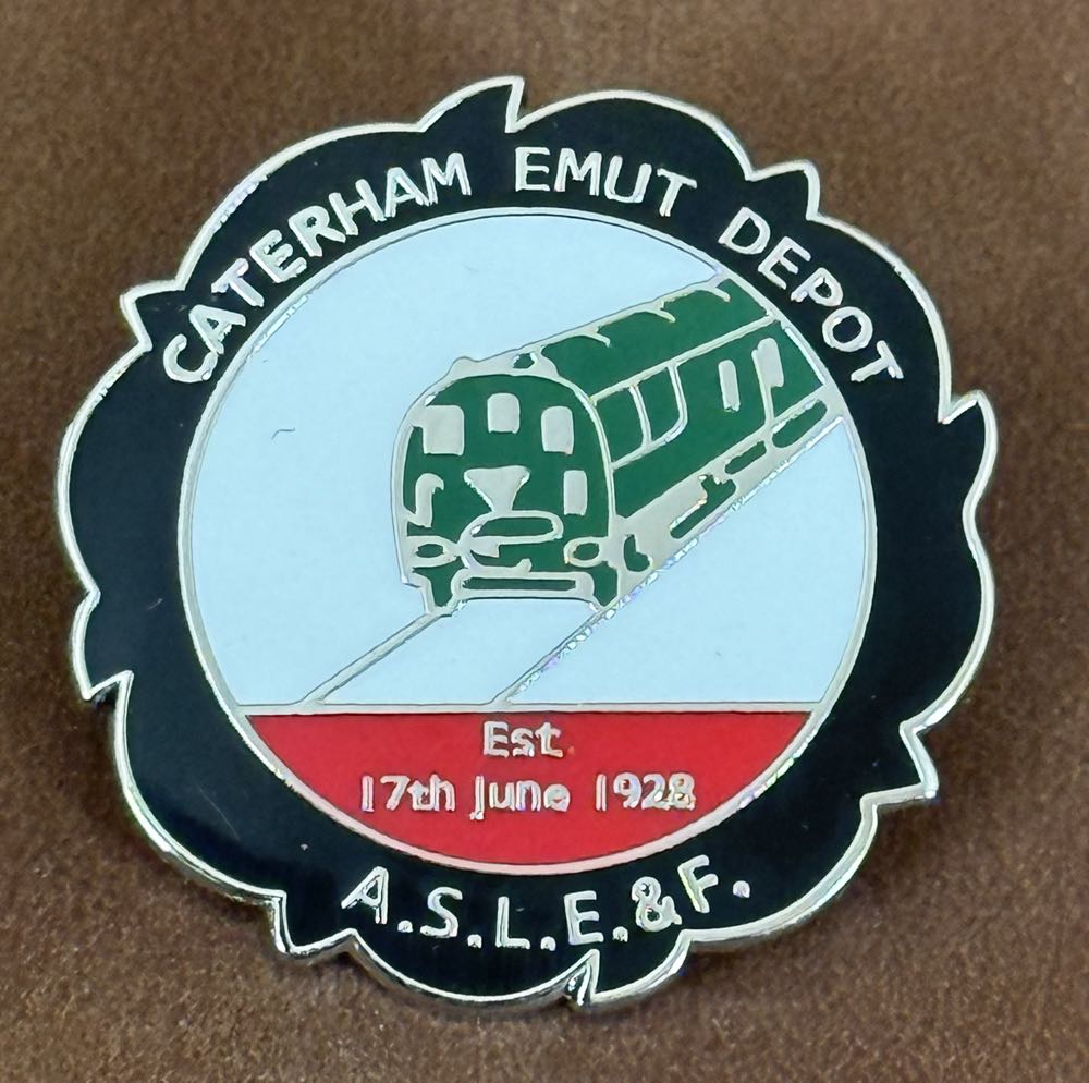 2025 Hidden Mickey: Sleeping Beauty Castles - Disney Snacks