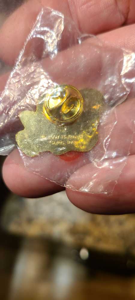 1997 Letters To Santa  pin collectible - Main Image 2