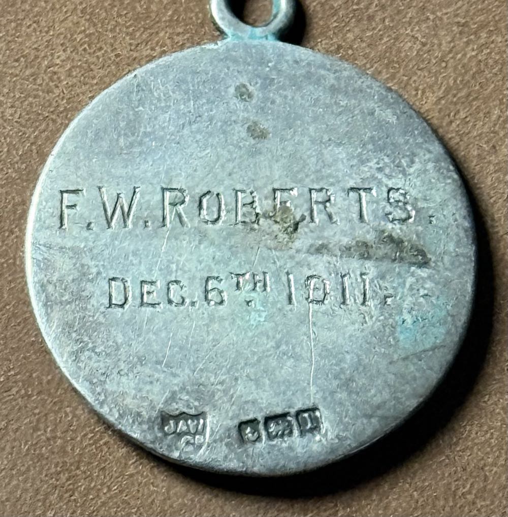 Electrical Trades Union  pin collectible - Main Image 2