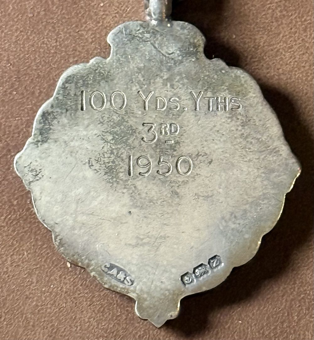 Amalgamated Engineering Union  pin collectible - Main Image 2