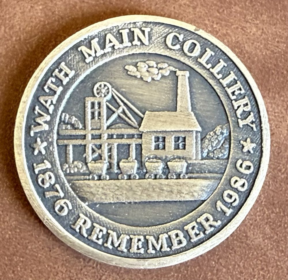 National Union of Mineworkers - Wath Main Branch 1876-1986  pin collectible - Main Image 2