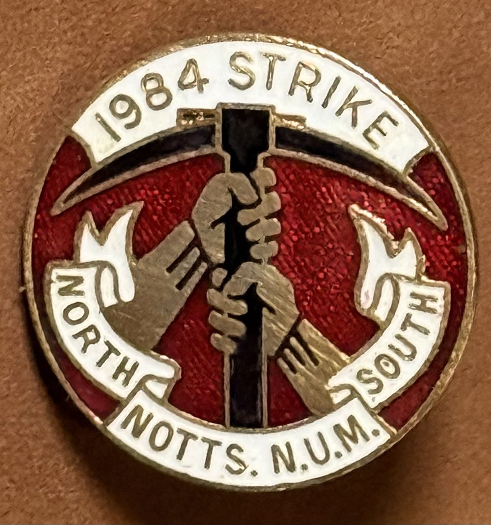 Mickey, Epcot, United Kingdom