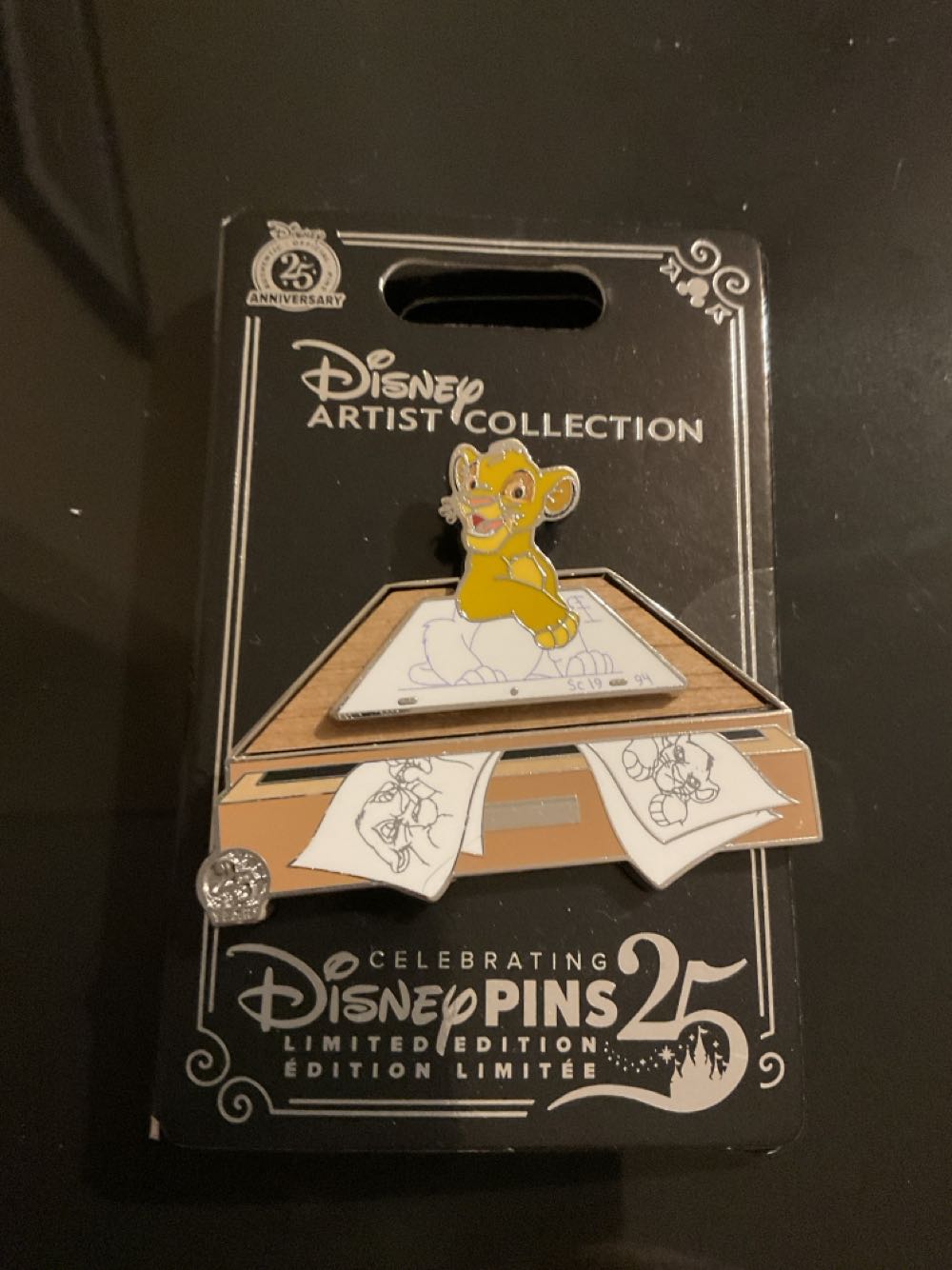 King Of Clubs Pin (Pearl Card)