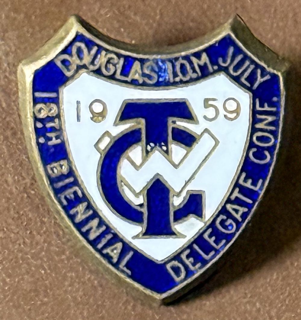 DISNEY WDW GOOFY FACE HEAD PROFILE ENAMEL LAPEL PIN 2012