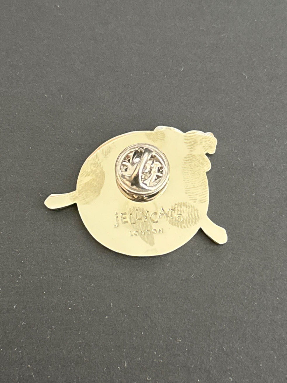 Jellycat Diner - Amuseables Rene Waffle - Jellycat pin collectible - Main Image 2