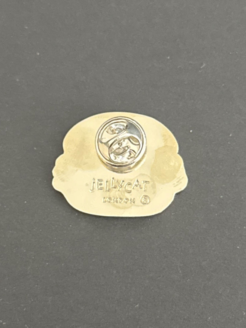 Jellycat Diner - Amuseables Burger - Jellycat pin collectible - Main Image 2