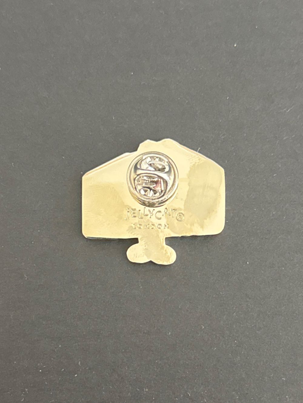 Jellycat Diner - Amuseables Crember Cheescake - Jellycat pin collectible - Main Image 2