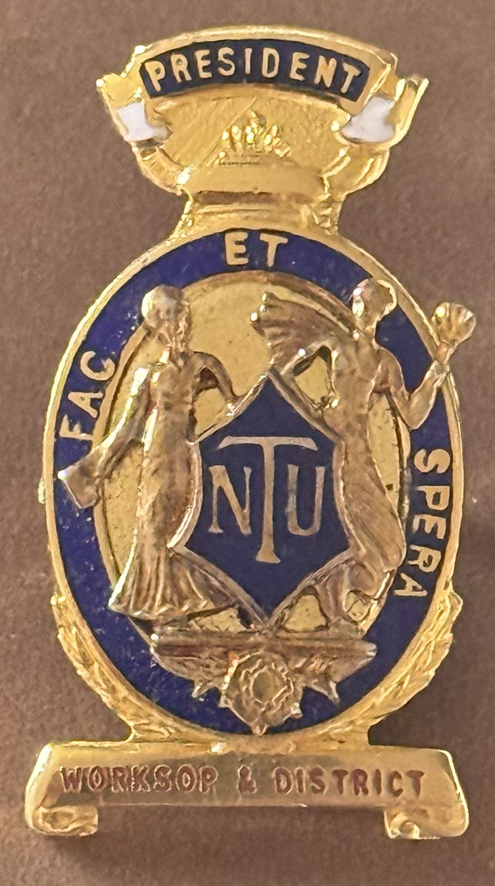 National Union of Mineworkers - Nottingham Area Davey Jones We Shall Remember