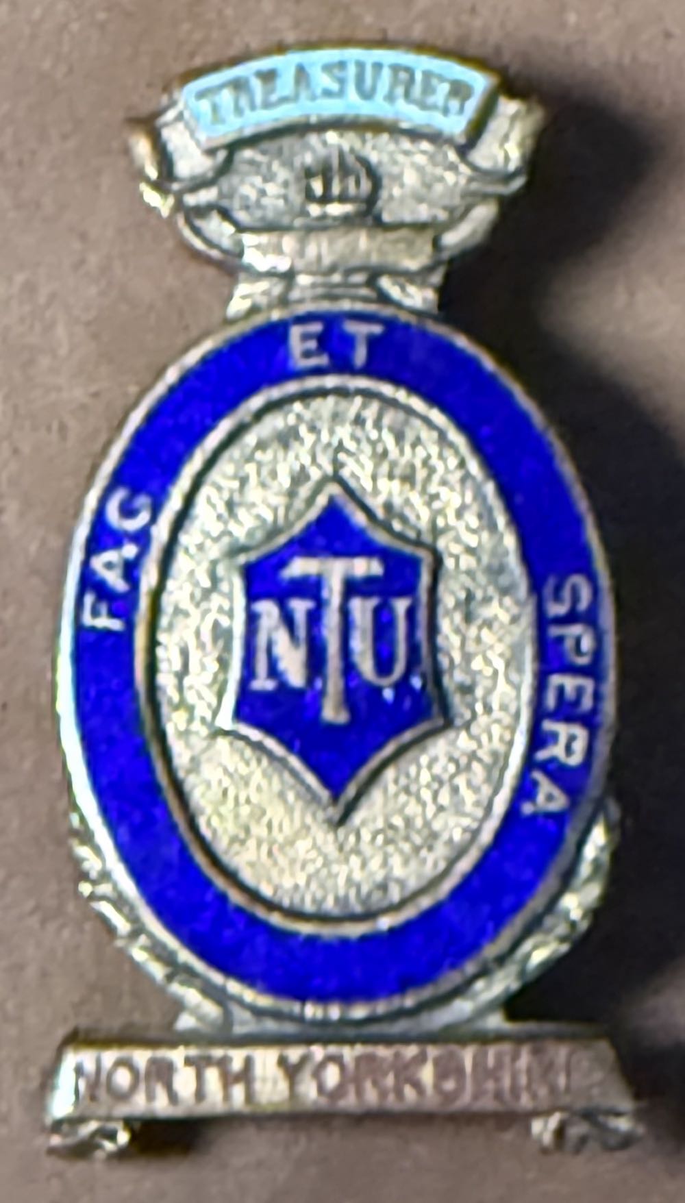 National Union of Mineworkers - Barnsley External Services Branch 1984/85