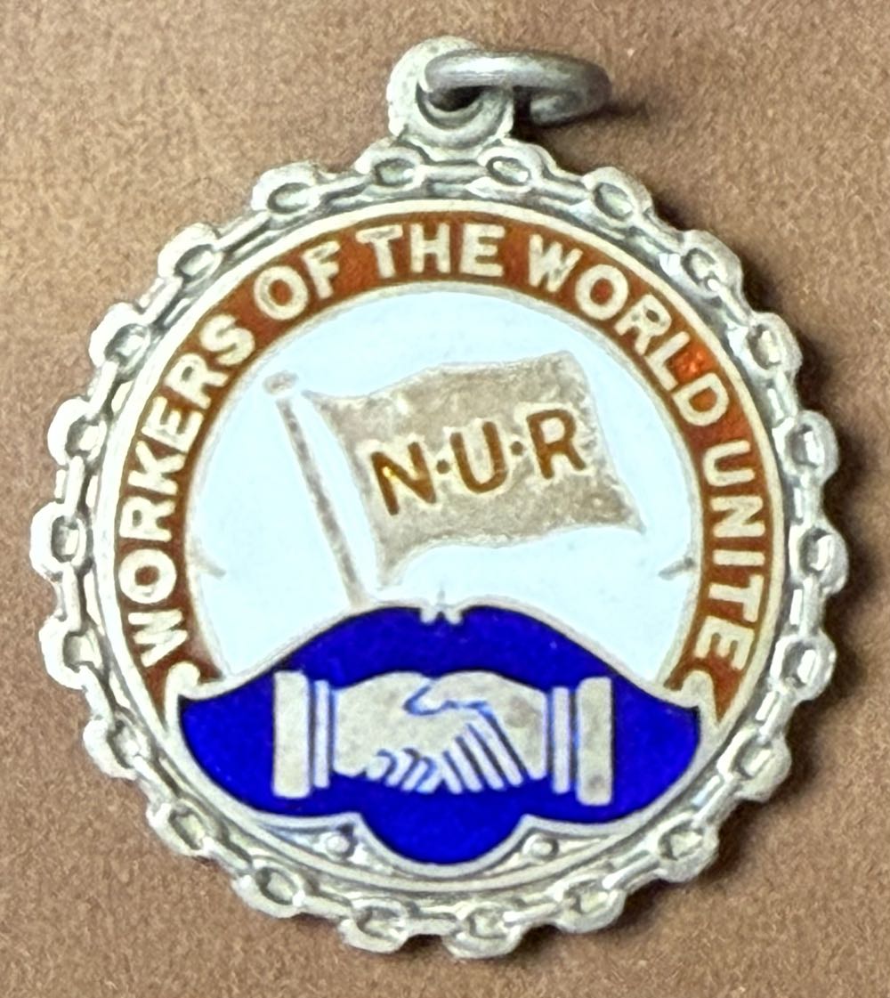 National Union of Railwaymen  pin collectible - Main Image 2
