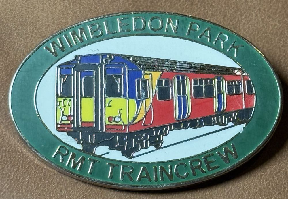 Heroes Vs Villains Pin Event The Incredibles