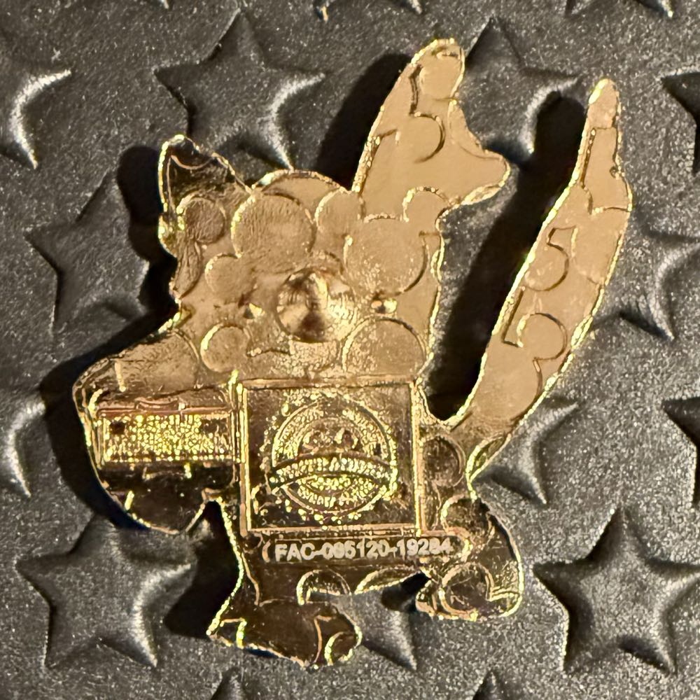 Iago - Disney Parks pin collectible - Main Image 2
