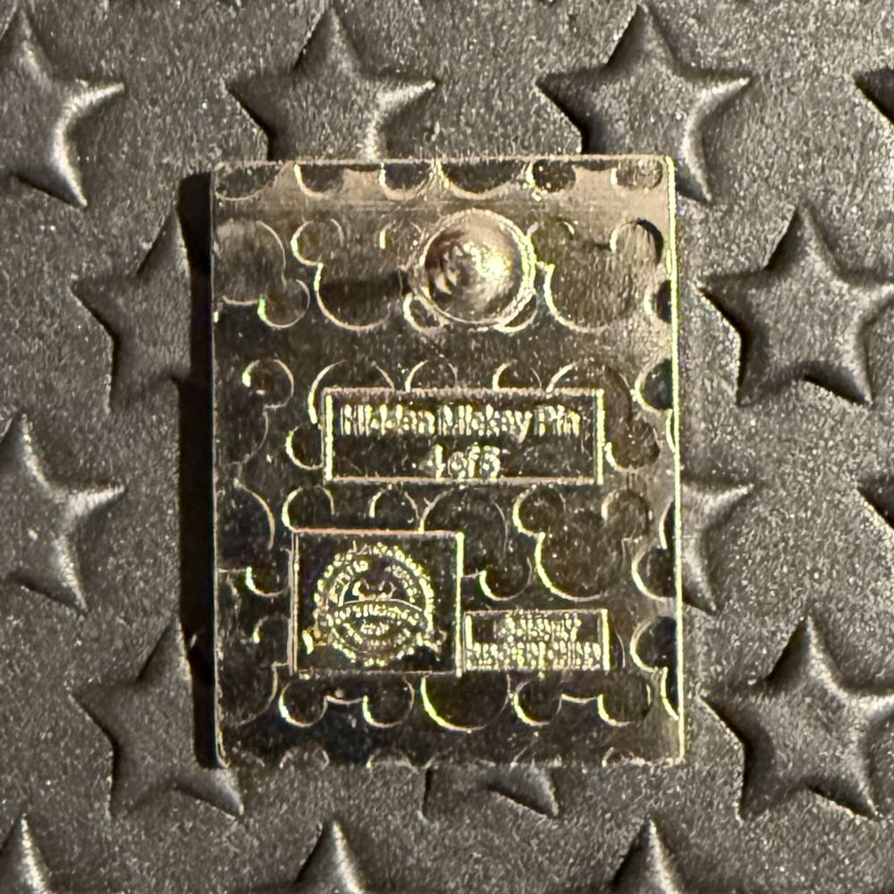 Jiminy Cricket: Chalk Board (Green) - Disney Parks pin collectible - Main Image 2