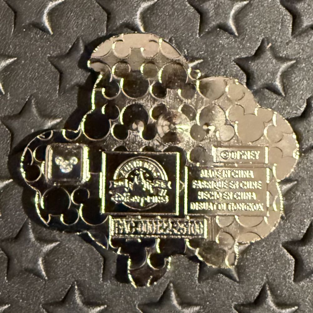 Baby Pegasus - Disney Parks pin collectible - Main Image 2