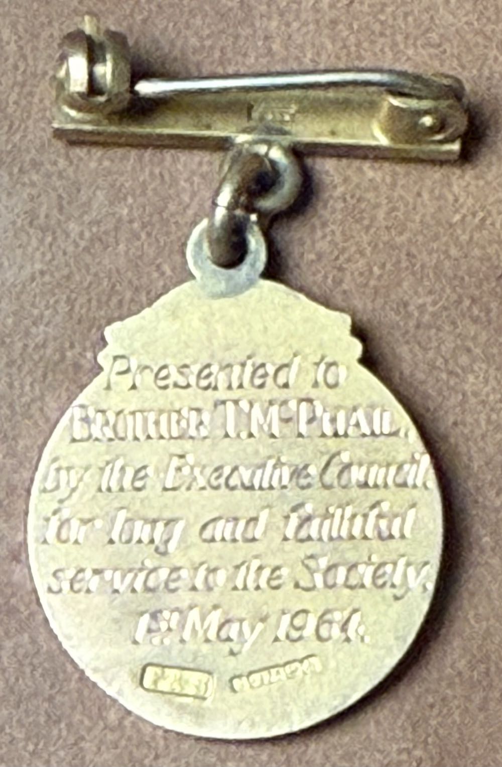 Amalgamated Society of Boilermakers, Shipwrights, Blacksmiths and Structural Workers - Gold Badge  pin collectible - Main Image 2