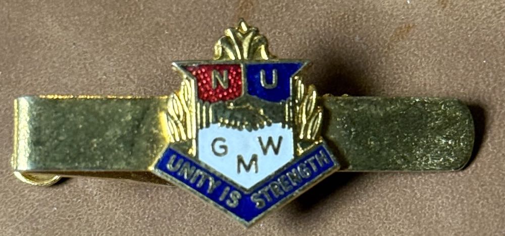 National Union of Mineworkers - Ledston Luck 1911-1987