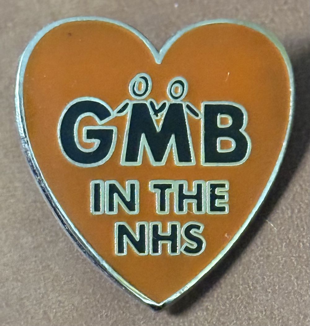 Chip And Dale Build A Pin Gingerbread