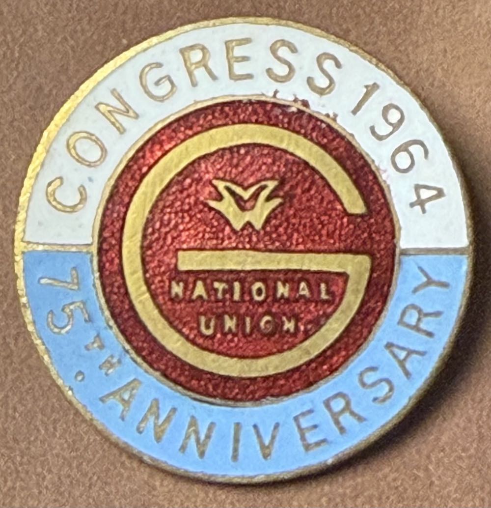 Chip & Dale - Snow Boarding