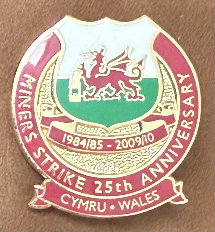 Merriest Place On Earth Mickey Minnie & Minnie