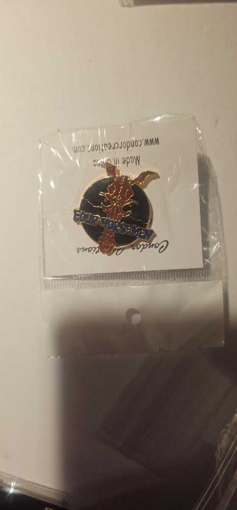 EPCOT Japan: White Waving Cat