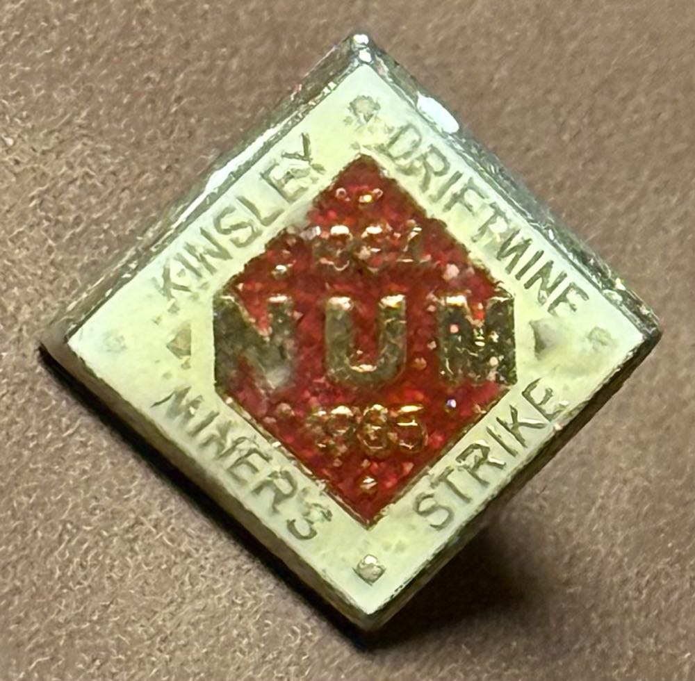 Mouse Black White Silhouette Magic Kingdom Castle Mickey Mouse Magic Disney Walt Wdw & Cinderella’s Profile