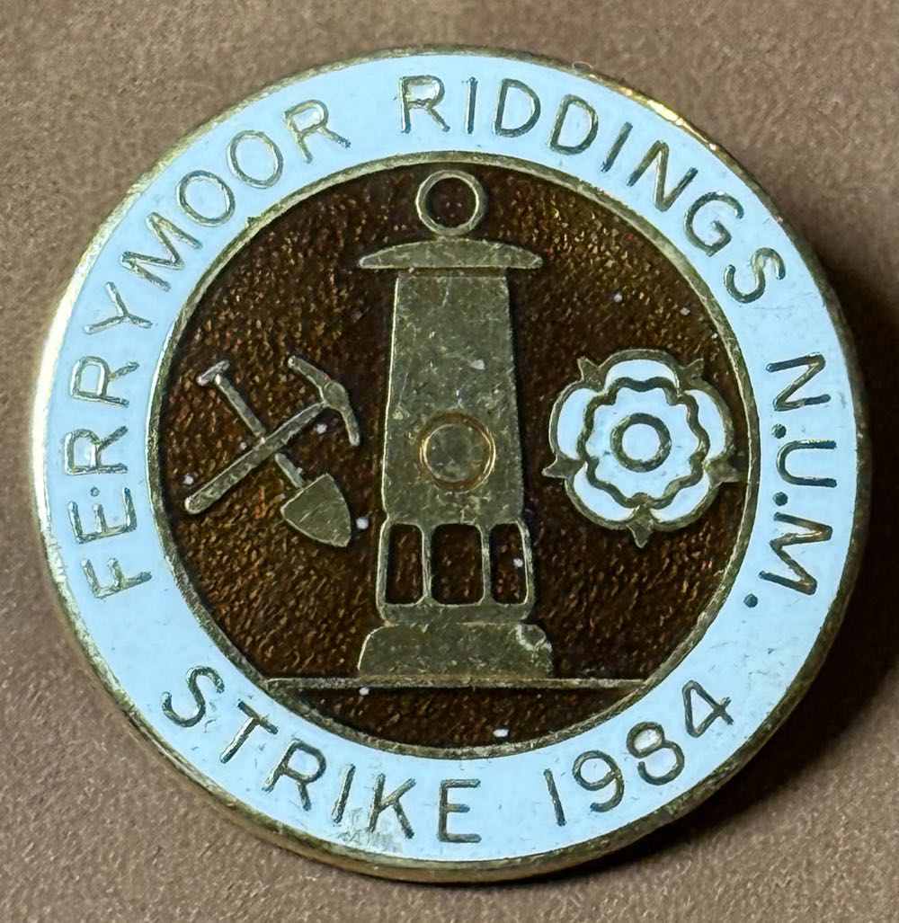 National Union of Mineworkers - Ledston Luck 1911-1987