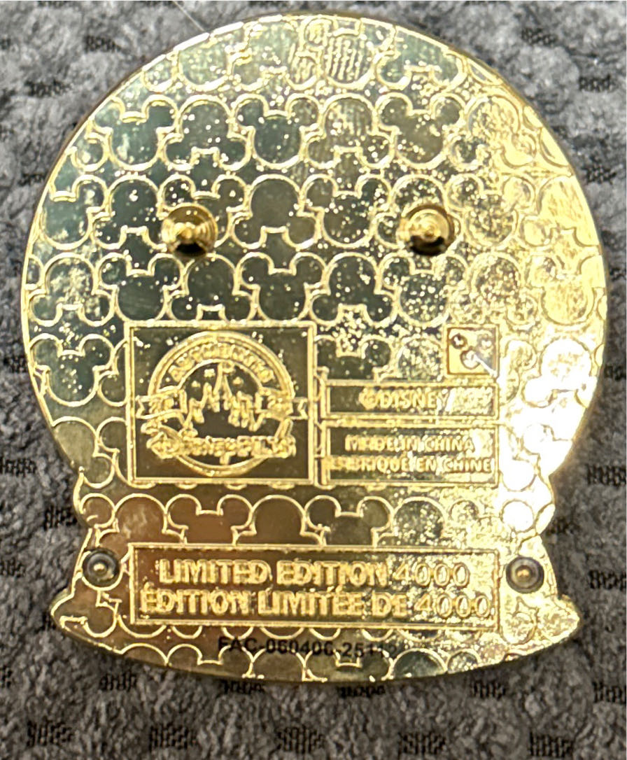 2025 Happy Holidays Resort Collection - Grand Floridian - Snow Globe  pin collectible [Barcode 400994821542] - Main Image 2